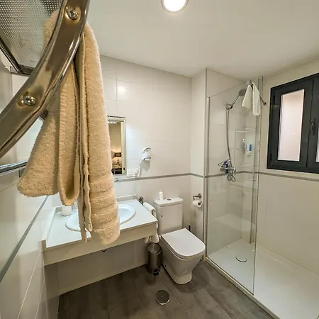 La Laguna Aparthotel 3*